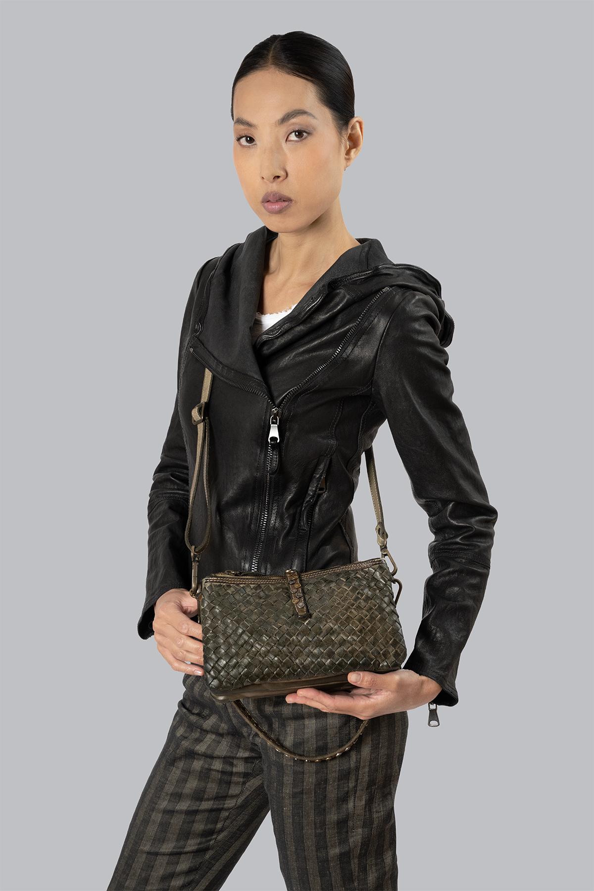 Kaylu Regin olive